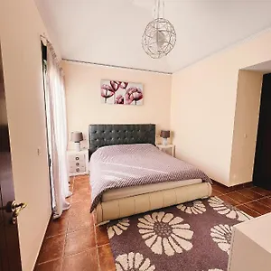 https://bungalow-with-2-bedrooms-playa-la-tejita.in-canary-islands.com